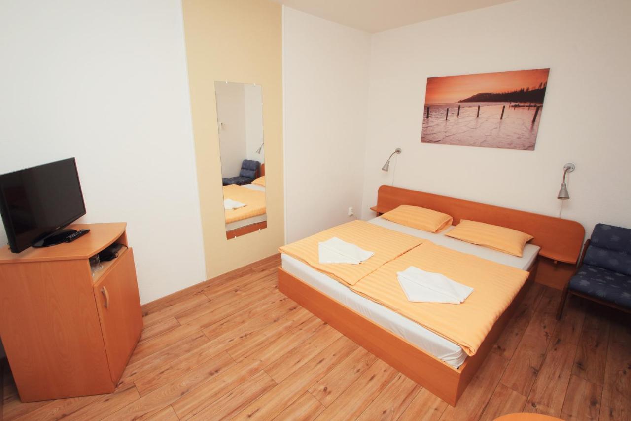 Aquilo Hotel Panoráma Tihany Esterno foto