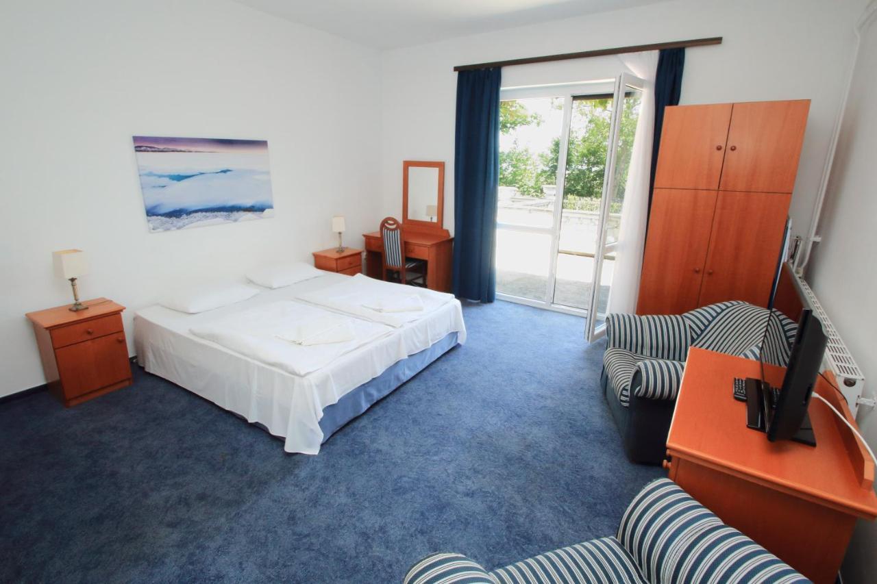 Aquilo Hotel Panoráma Tihany Esterno foto